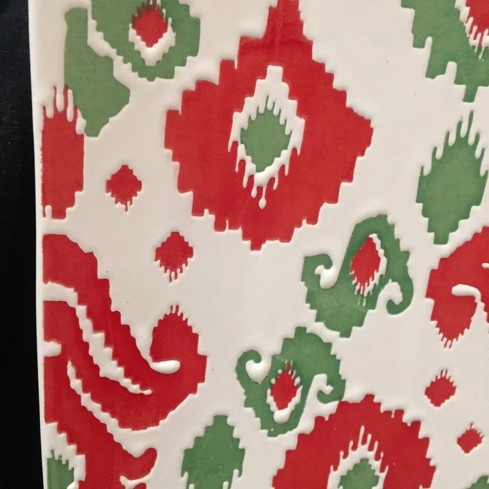SLEIGH BELL BISTRO Ceramic Square Christmas Dinner Serving Plate Red Green Cream